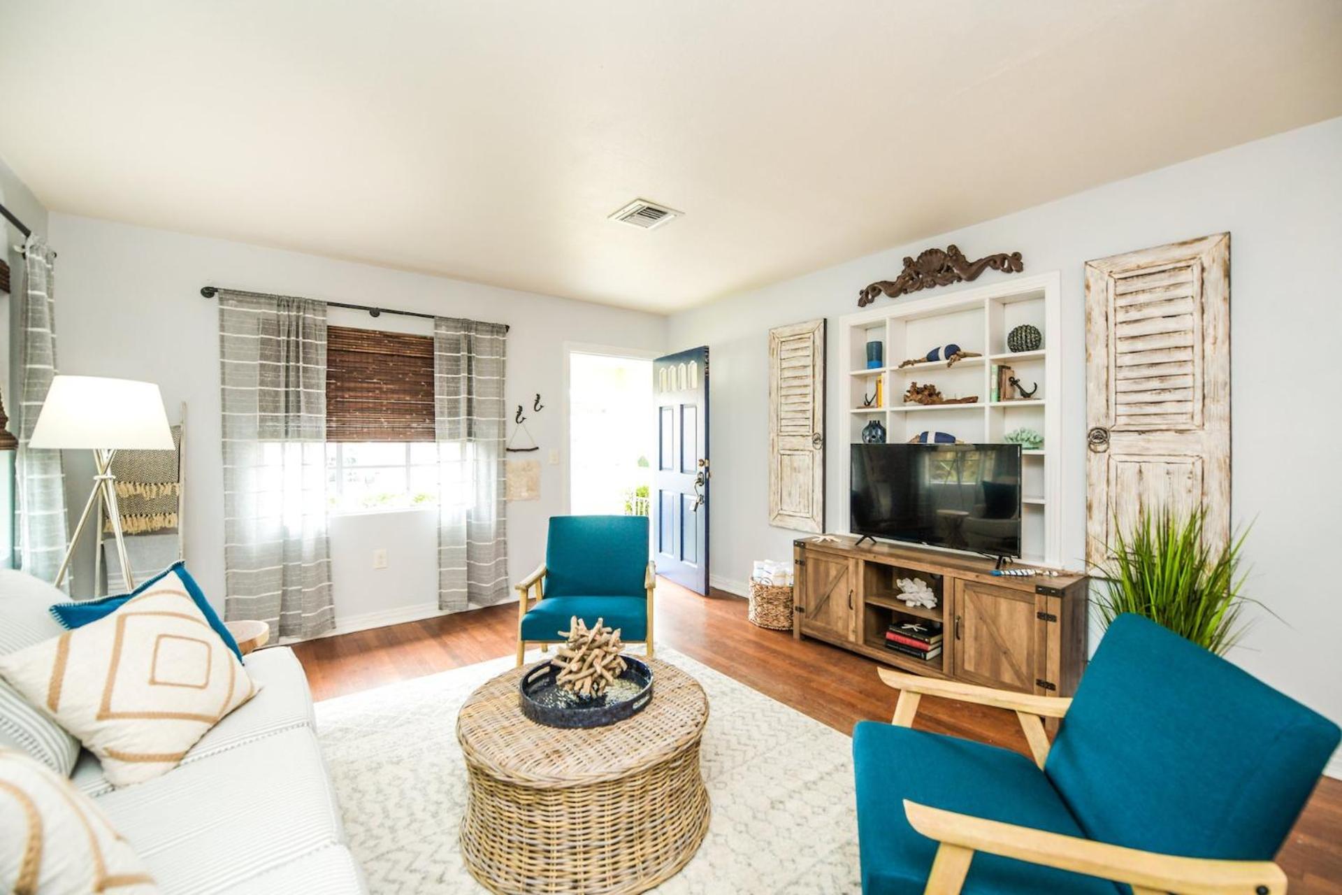 Casa - So Close Hear The Waves Historic W Gear Holiday home