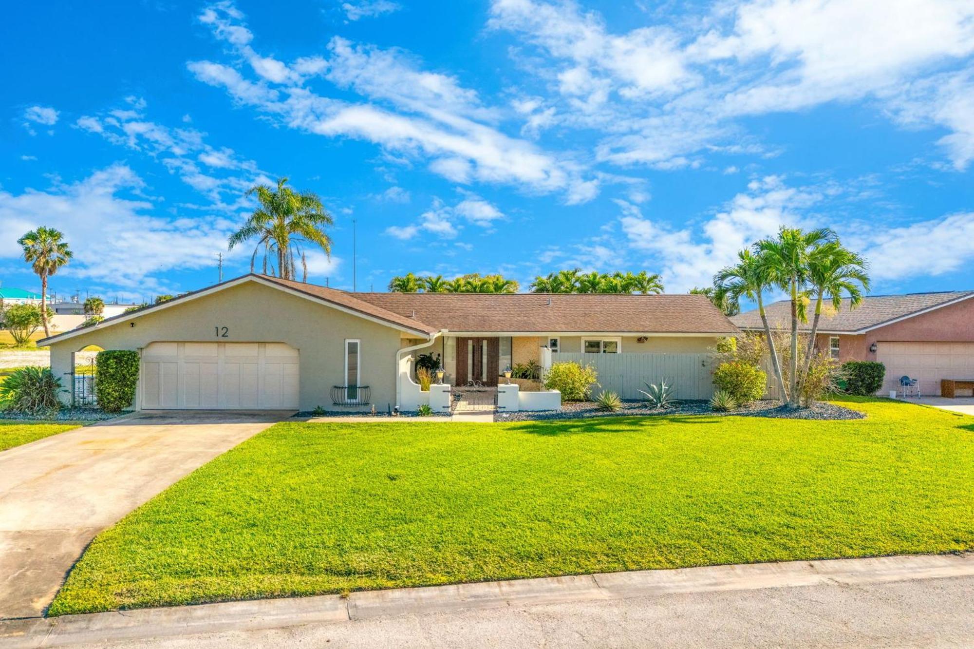 12 Fairway Drive Holiday home *