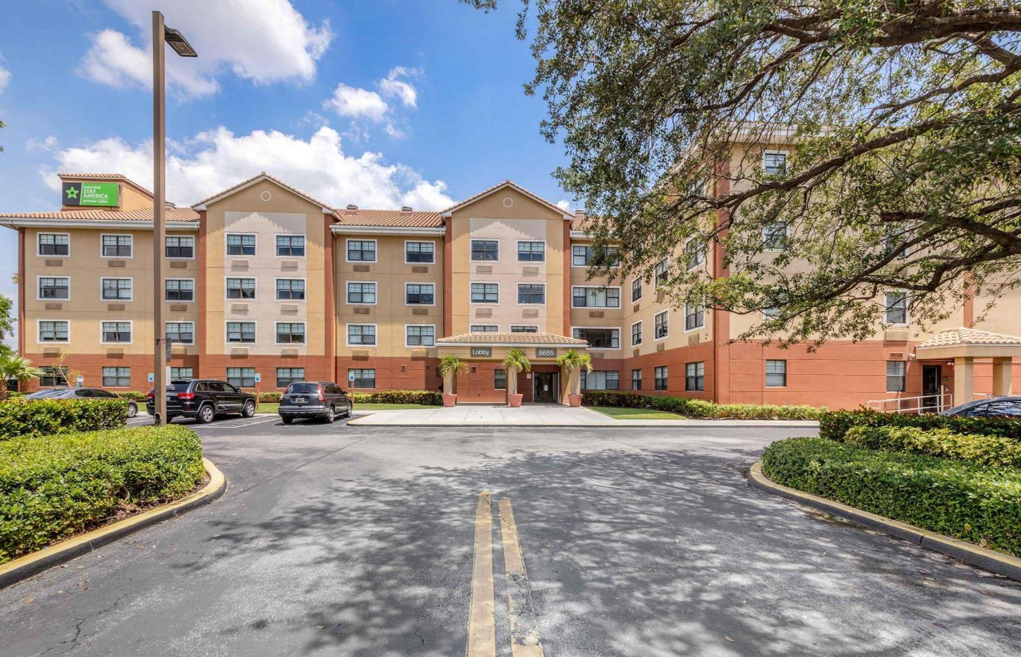 Extended America Premier - Miami - Airport - Doral - 87th Avenue South Sweetwater