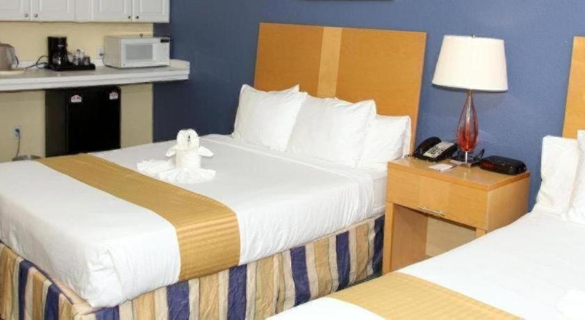Chart House And Marina Motel Clearwater Beach