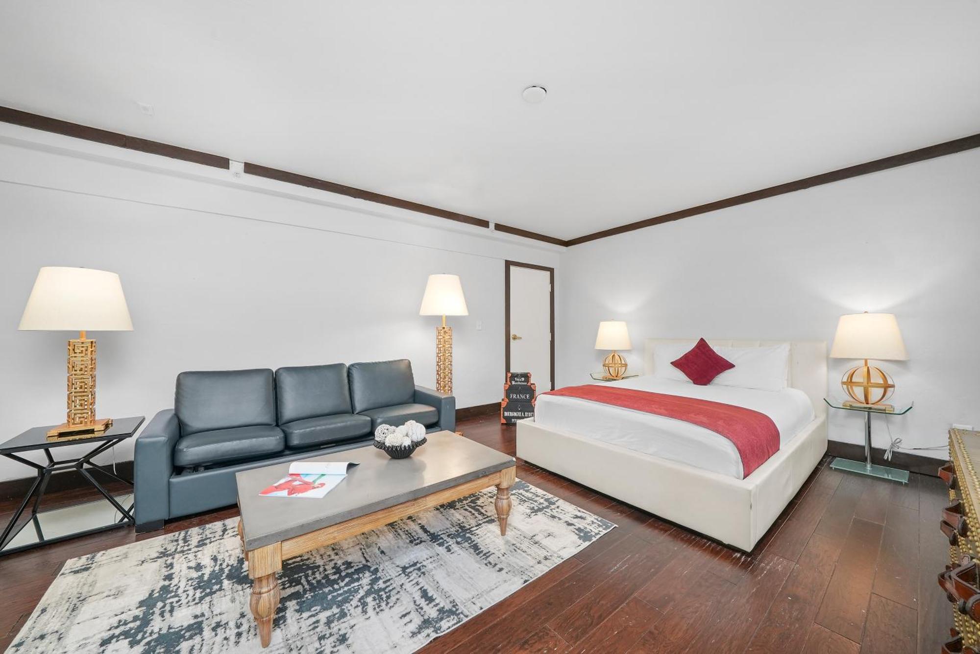 Hotel Lincoln Arms Miami Beach