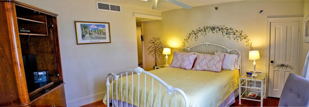 Bed & Breakfast Night Swan Intracoastal New Smyrna Beach
