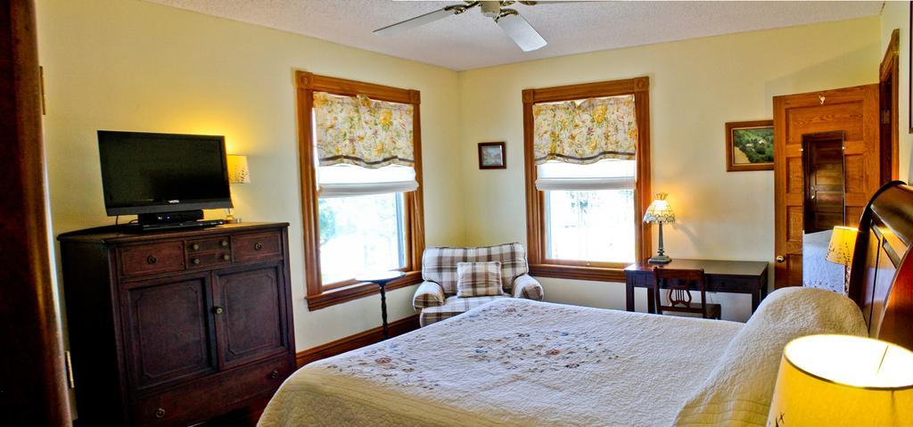 Bed & Breakfast Night Swan Intracoastal