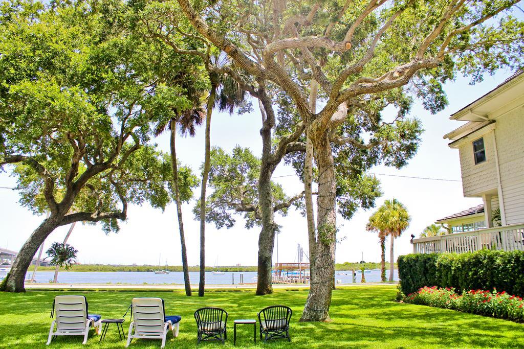 Bed & Breakfast Night Swan Intracoastal