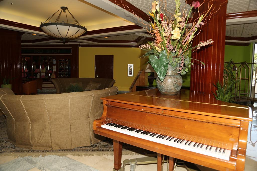 Hotel Chateau Mar Golf Resort, Trademark Collection By Wyndham Lauderhill