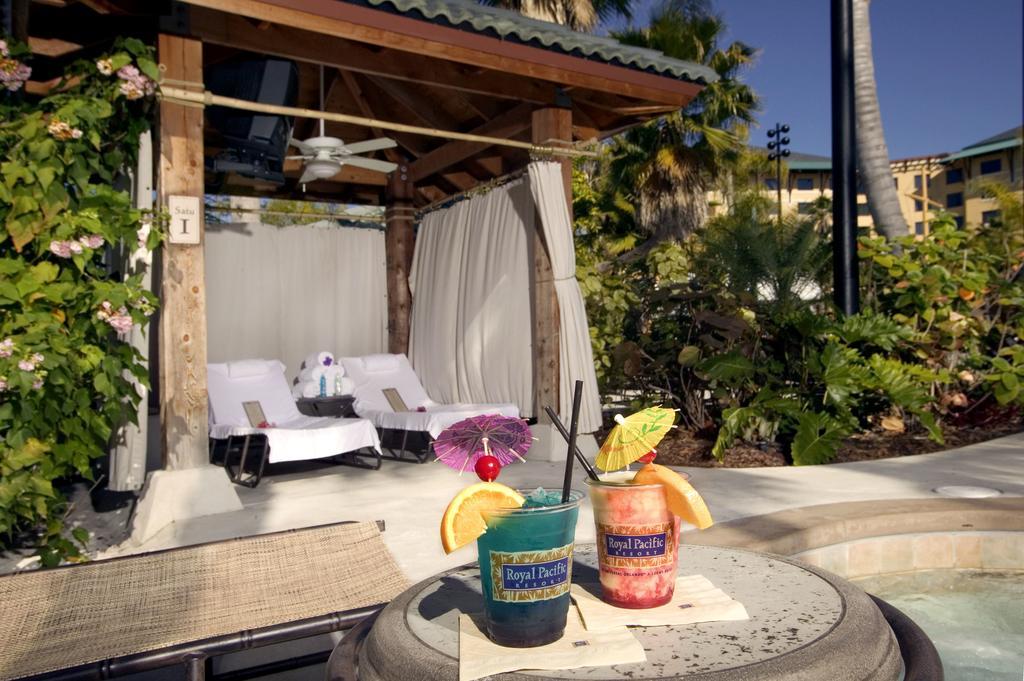 Universal's Loews Royal Pacific 4*
