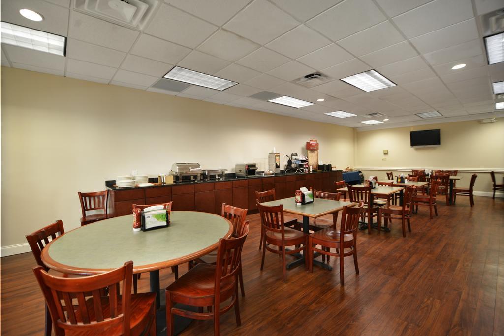 Wyndham Garden Capitol Near Fsu 3*