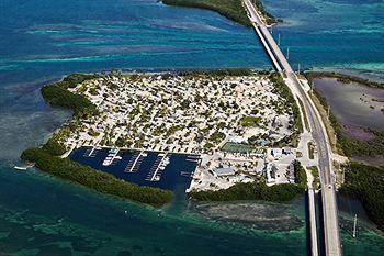 Hotel Sunshine Key Rv & Marina 2*