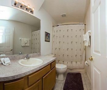 Calabay Parc Homes Apartment