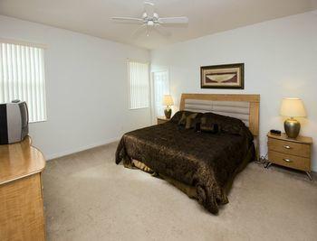 Calabay Parc Homes * Four Corners