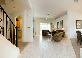 Calabay Parc Homes Apartment *