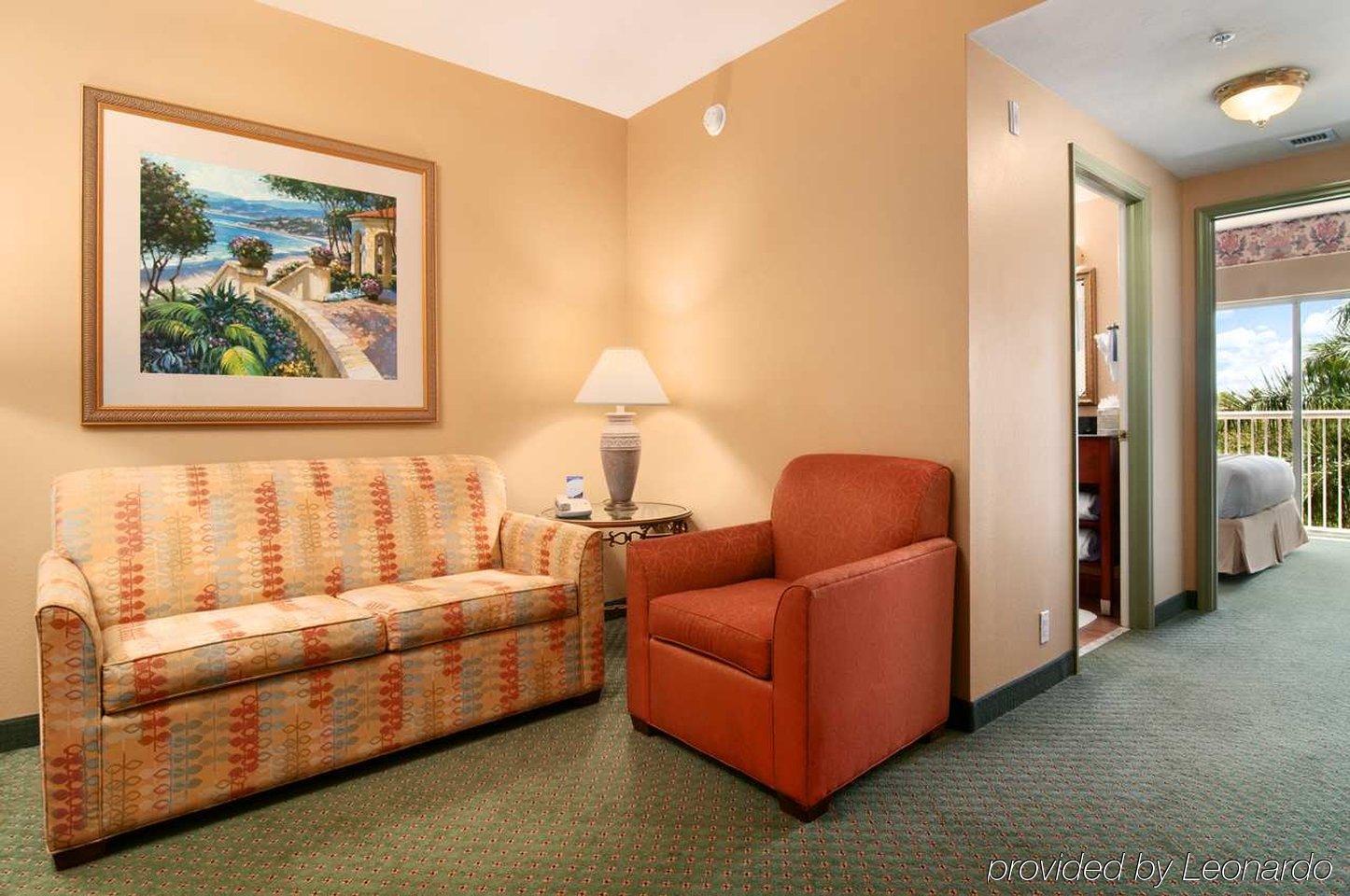 Doubletree By Hilton 4* Naples