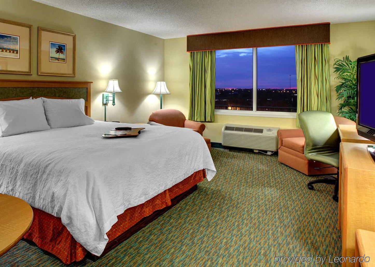 Hampton Hotel