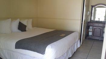 Paradise Lakes Resort, Clothing Optional - Adult Only 3* Land O' Lakes