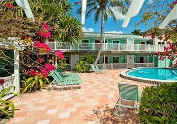 Tropic Isle At Anna Maria Island Hotel