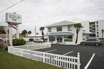 Hotel Traders Club 2*