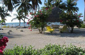 La Te Da By The Sea Guest house Marathon