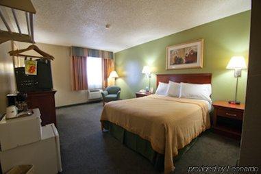 Super 8 By Wyndham Panama City