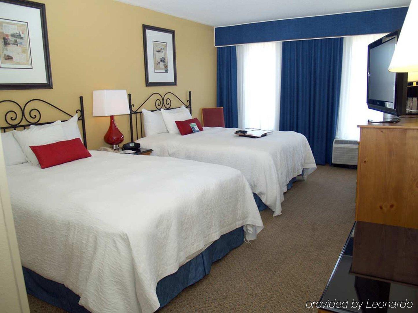 Hampton & Amelia Island-historic Harbor Front Hotel