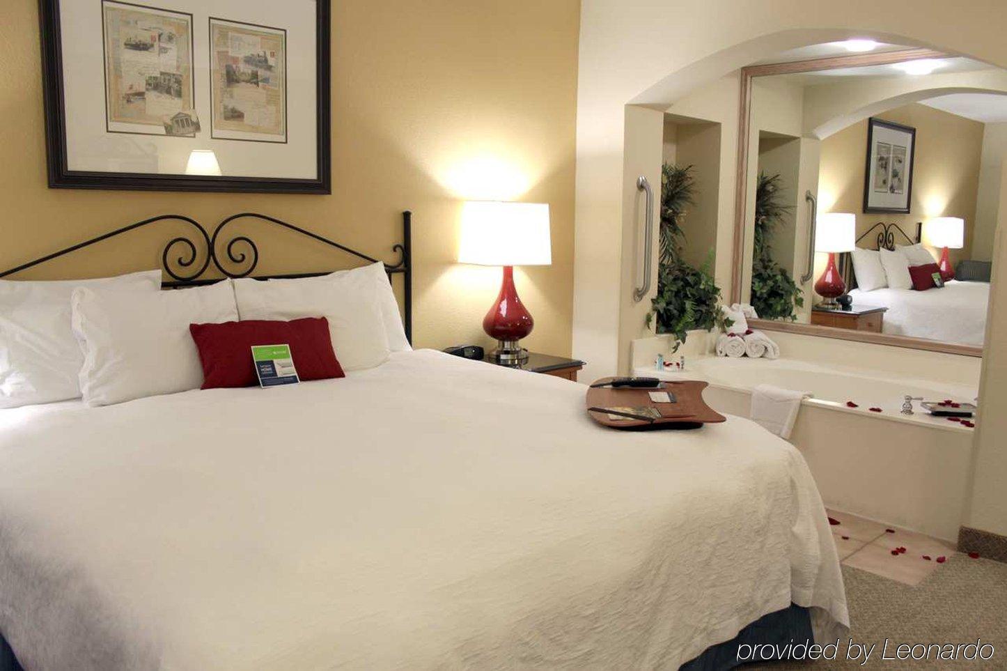 Hampton & Amelia Island-historic Harbor Front Hotel Fernandina Beach