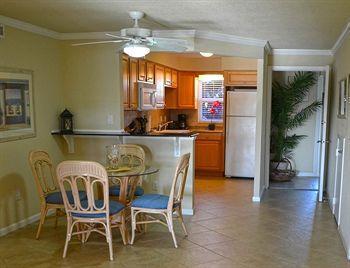 Coconut Villas 2* Dunedin