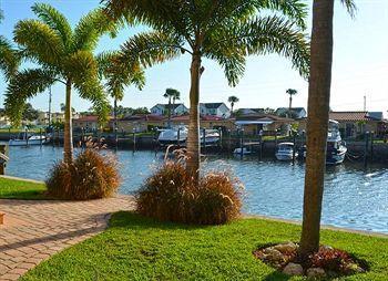 Aparthotel Coconut Villas Dunedin