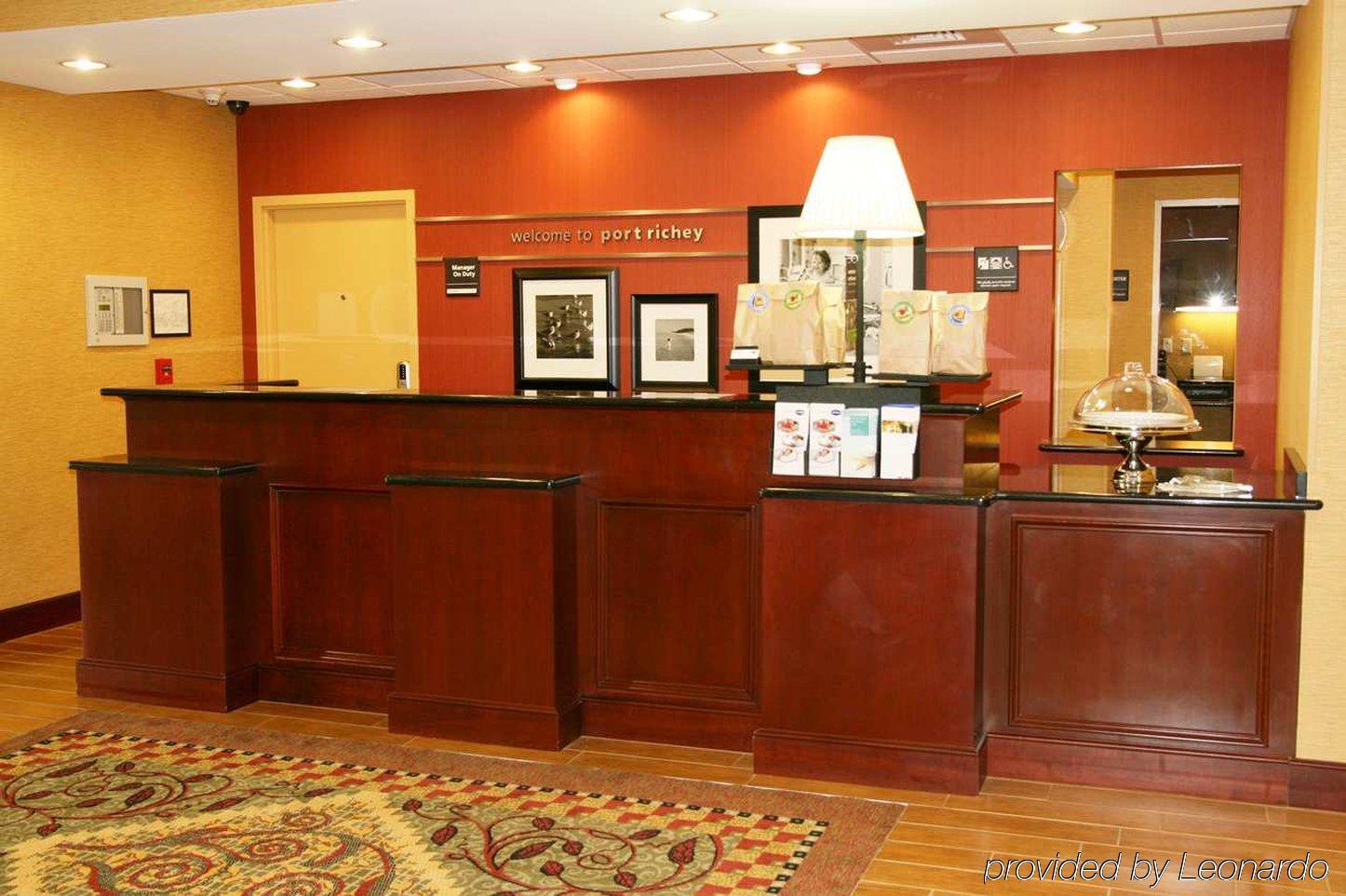 Hotel Hampton & 3*