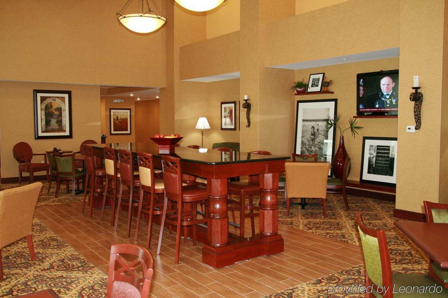Hotel Hampton &