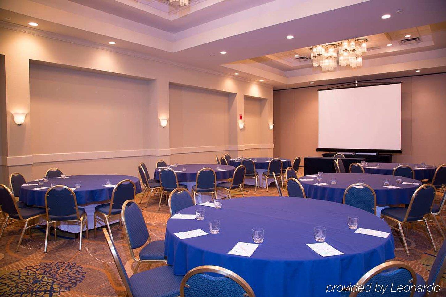 Doubletree By Hilton Airport Hotel