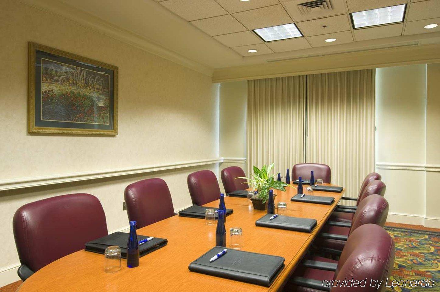 Hotel Hilton Garden Tampa North 3*
