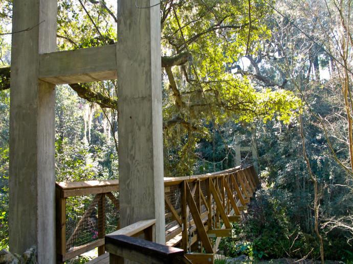 Crystal Cove Riverfront 3*