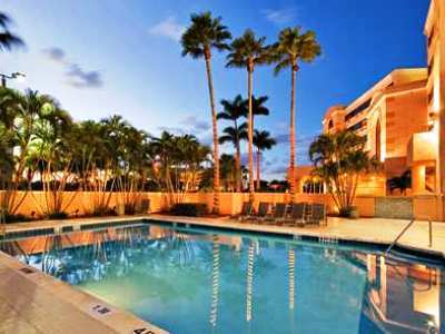 Hotel Doubletree By Hilton West Palm Airport 4*