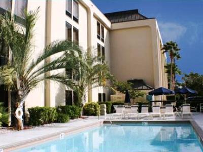 Hampton Naples-central