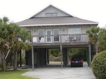 Era Fernandina Realty 3*