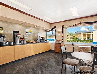 Motel Days By Wyndham South Memorial Hospital 2*