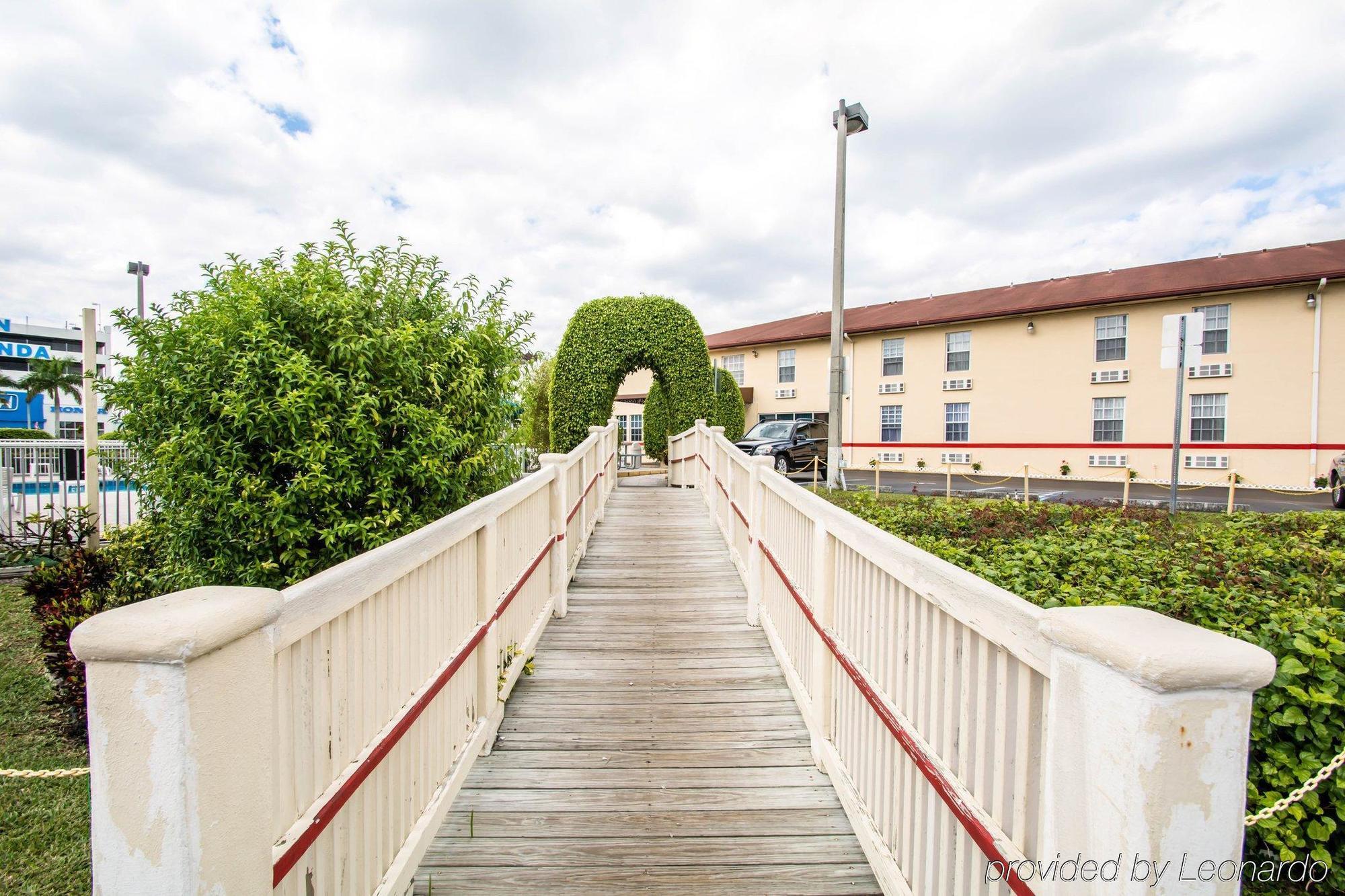 Belmont & Hotel Florida City
