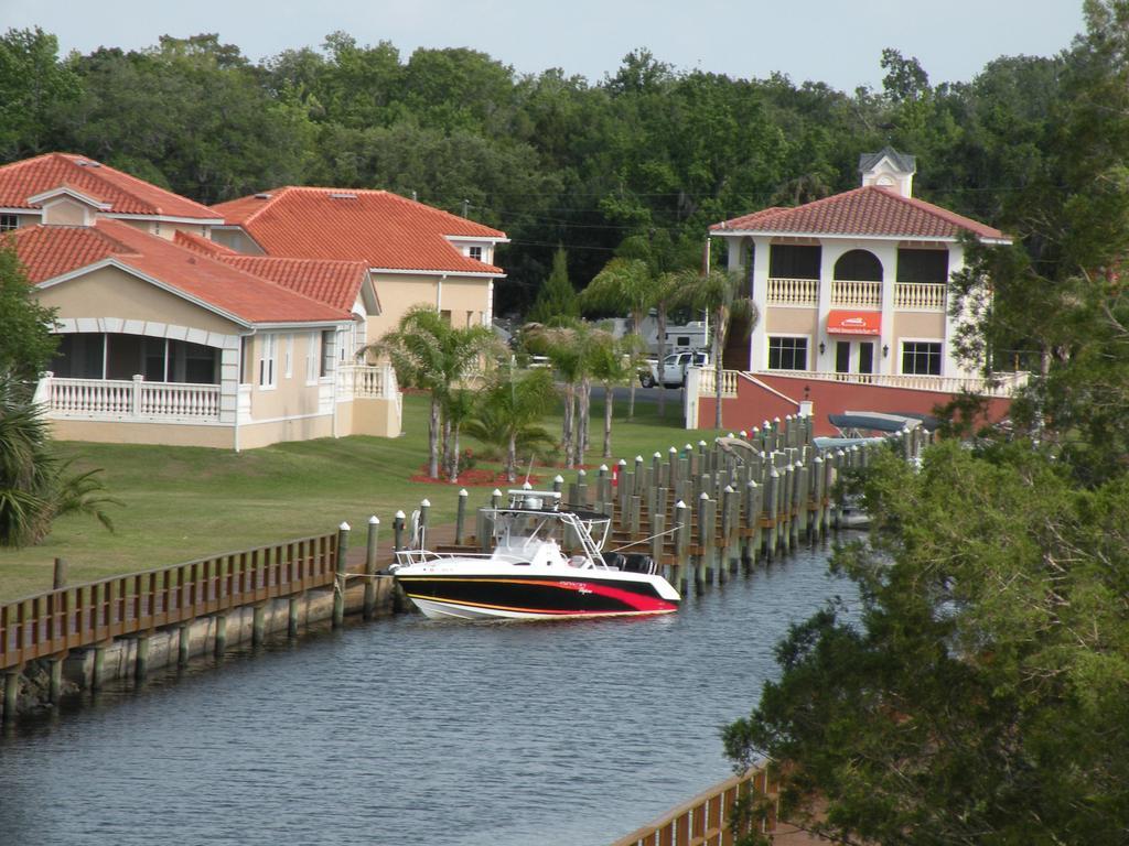 Tradewinds Marina *