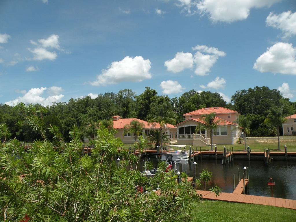 Tradewinds Marina Holiday home *