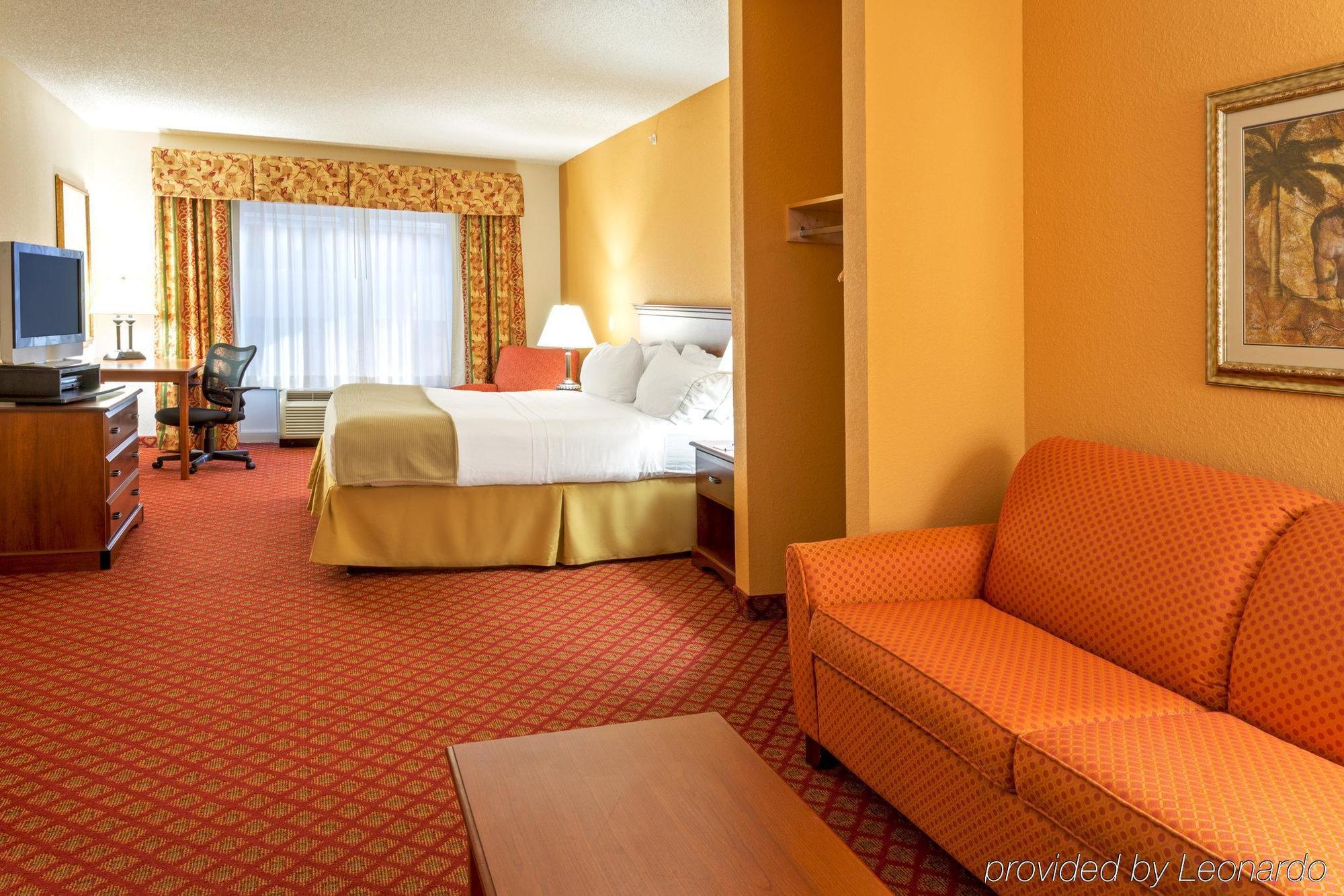 Hotel Express - Ocala By Ihg