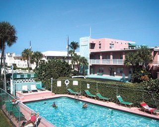 Enchanted Isle Aparthotel Hollywood