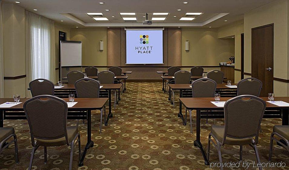 Hotel Hyatt Place Airport 4*