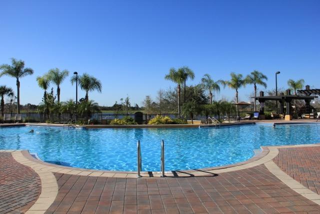 Fantastic Vista Cay: Luxury Poolside Near Theme Parks & Convention Center *