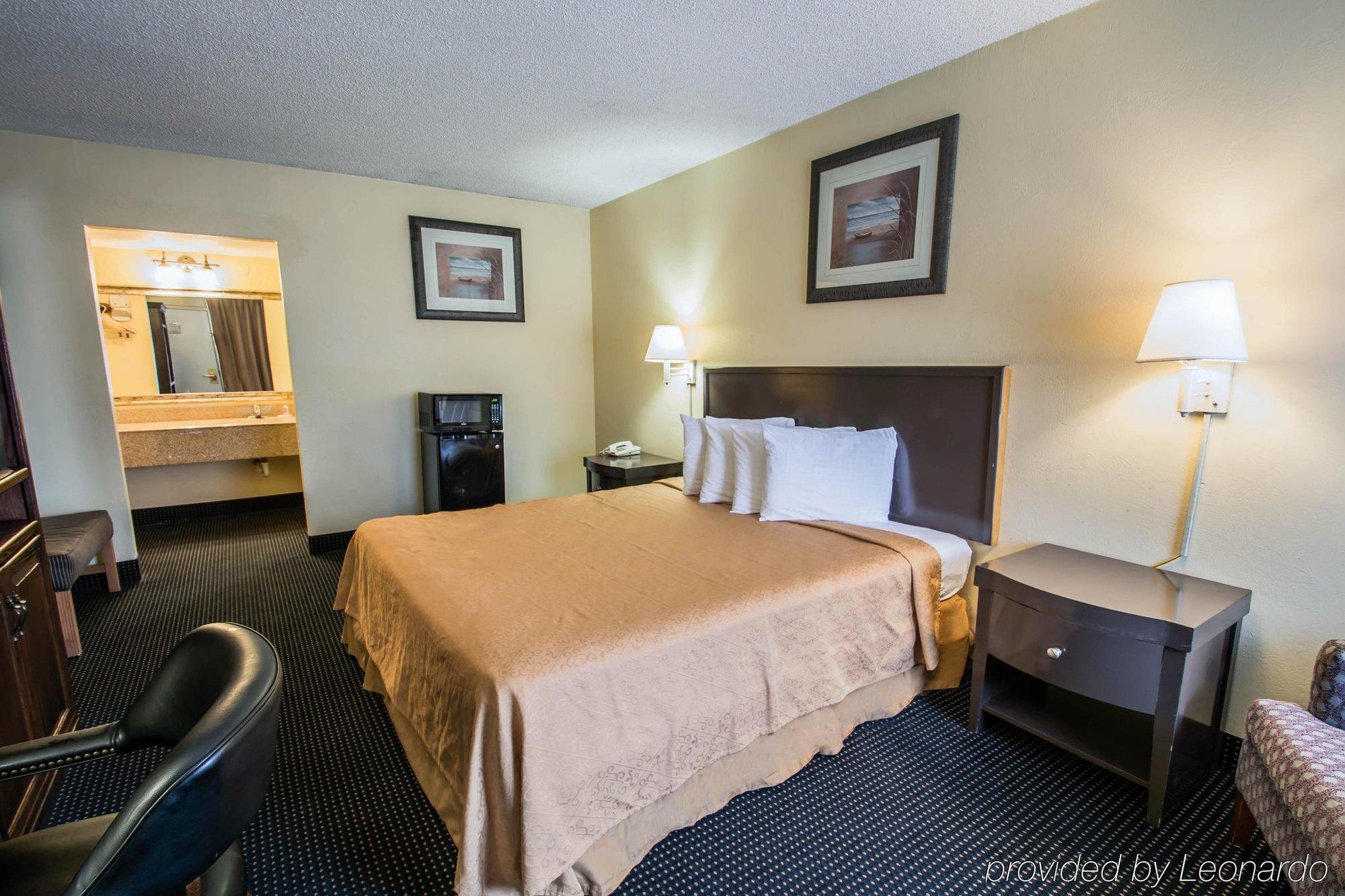 Lodge Econo