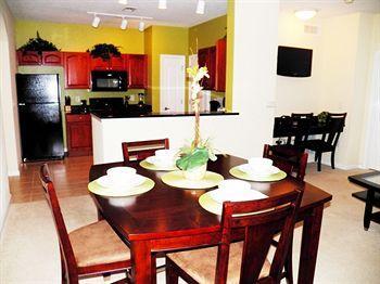 Cane Island Hotel 3*