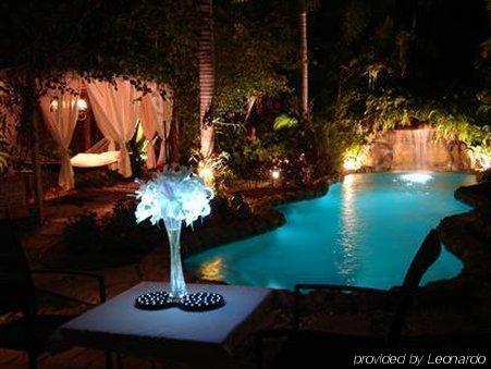Hotel Ed Lugo