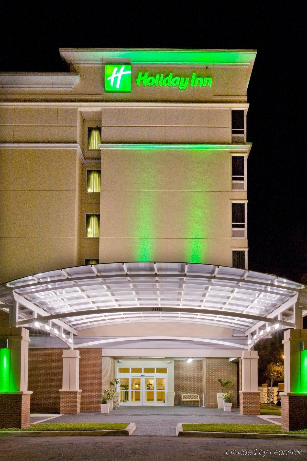By Ihg Hotel 3*