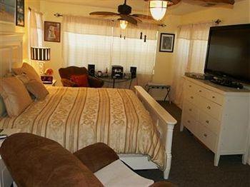 Mellon Patch 4* Port St. Lucie