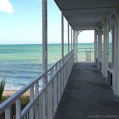 Surf Club Hotel 3*