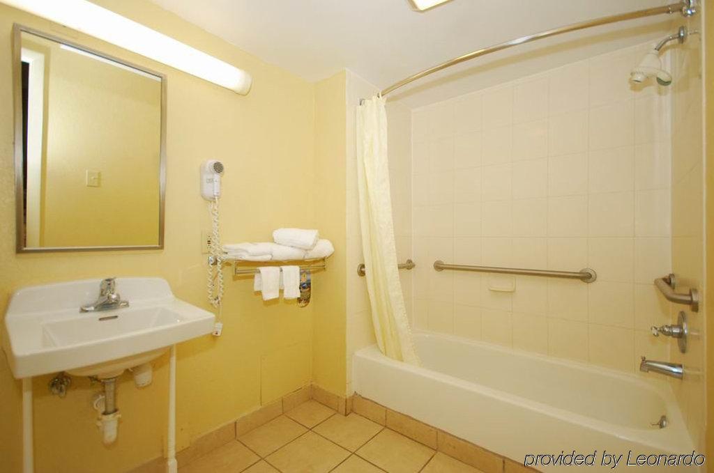 Baymont By Wyndham Hotel 3*