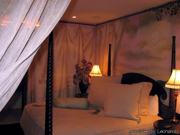 Sundy House - Delray